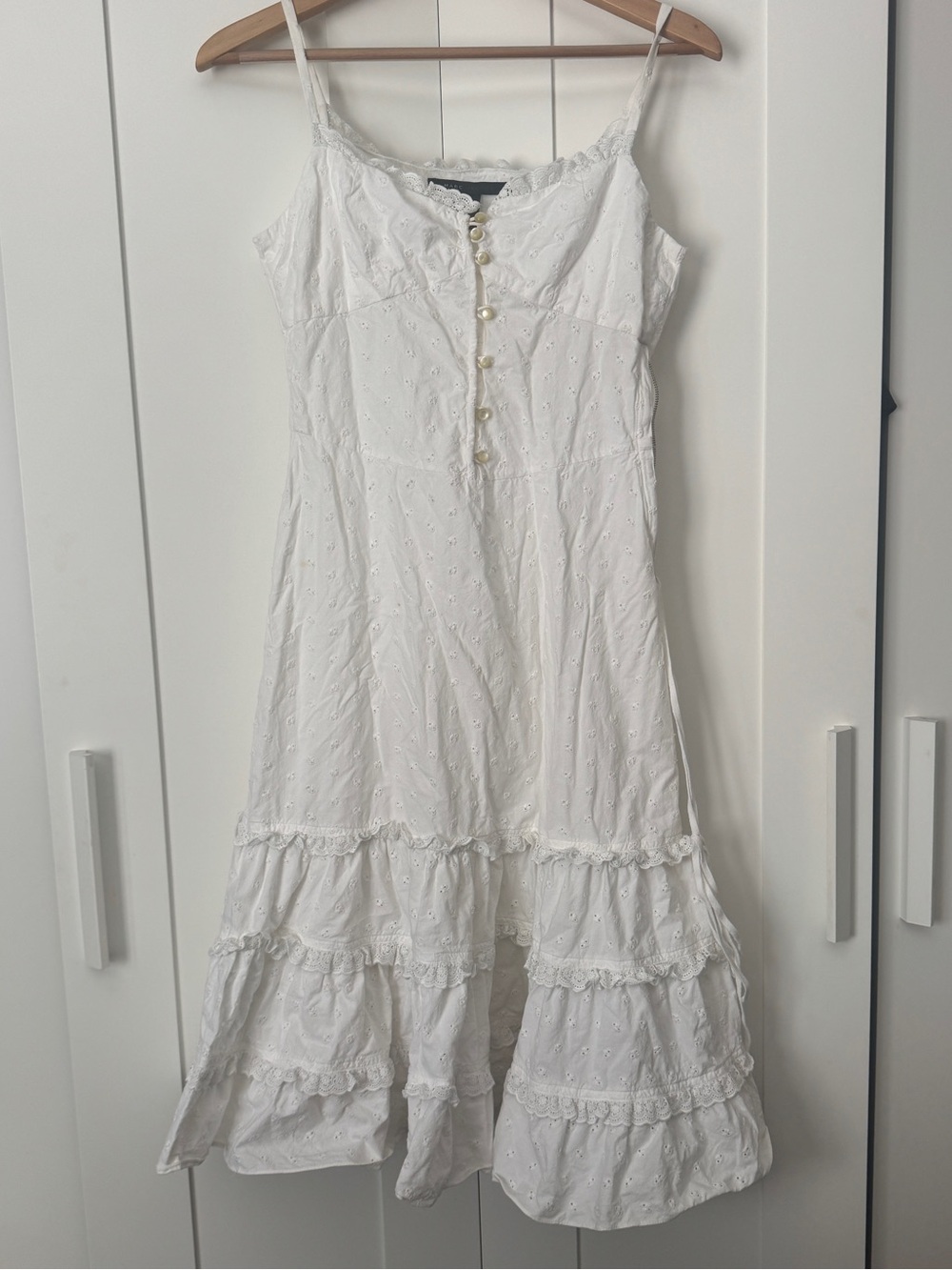 Marc Jacobs Vintage White Eyelet Cotton Top with Scalloped Trim